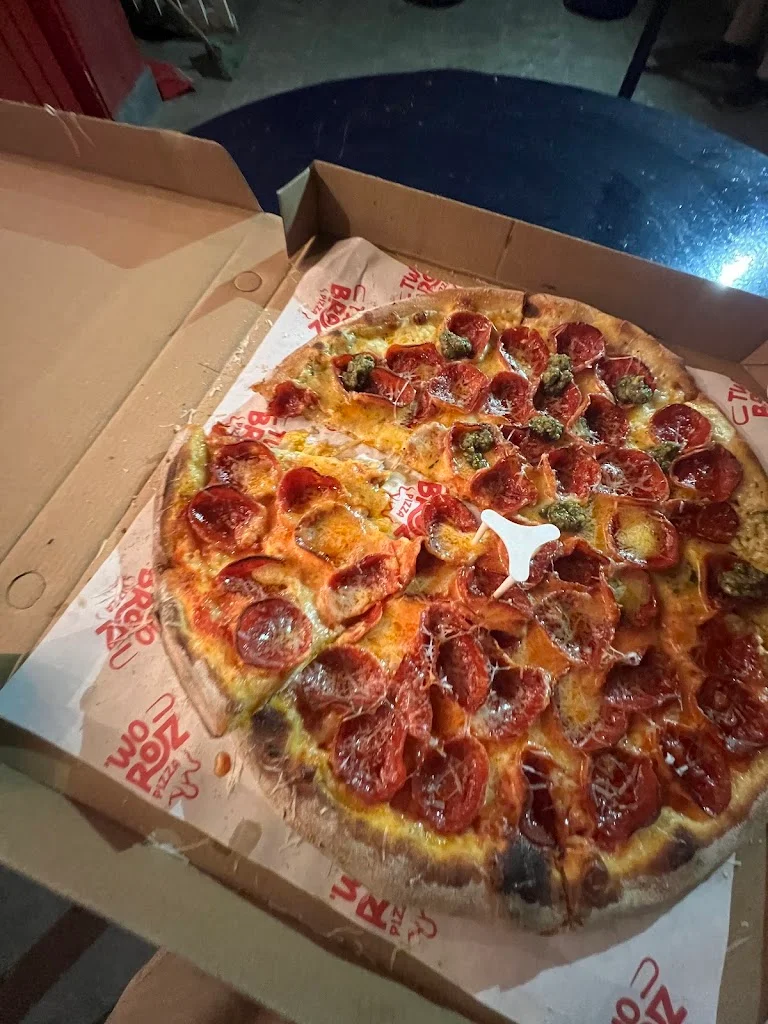 Two Broz Pizza in Maadi
